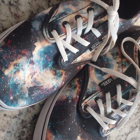 Vans cosmic lace up sneakers size M 8 W10 - Picture 2 of 3